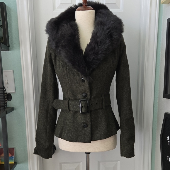 Collectif Jackets & Blazers - Collectif Molly Vintage Jacket W/ Fur Collar, In Olive Green, NWT